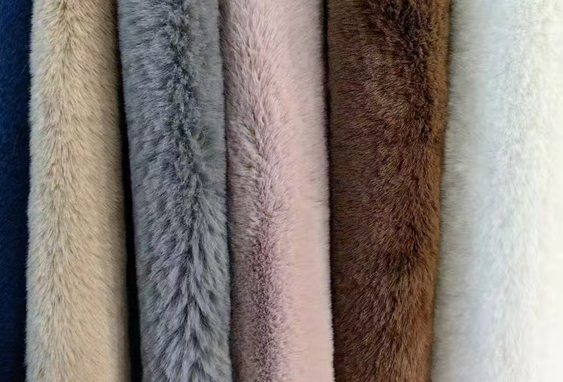 1100mg*165cm 大兔毛毛绒布料