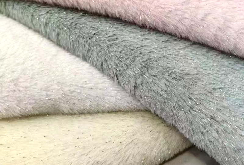 550mg*160cm 银丝兔毛布料 550mg*160cm 银丝兔毛布料