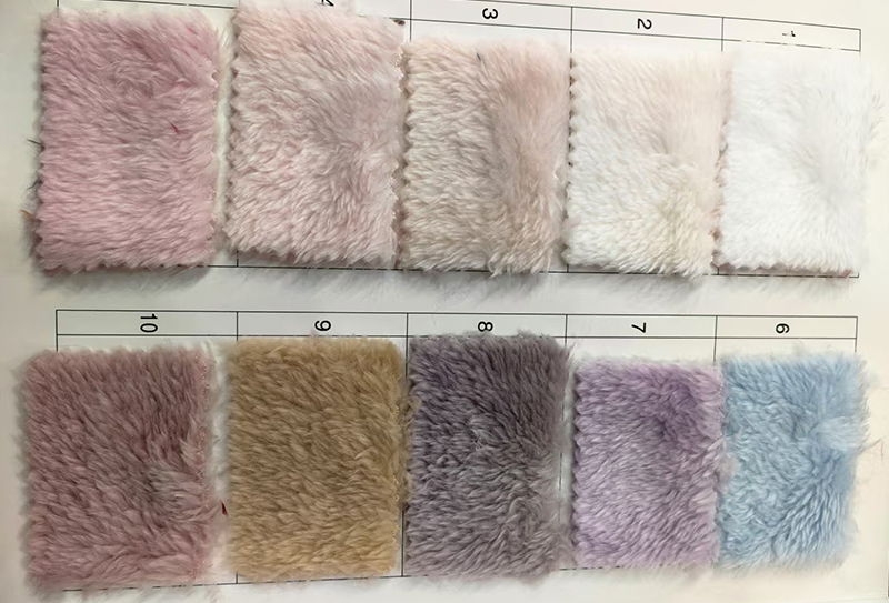 270gsm 185cm 双面北极绒小颗粒毛绒面料 270gsm 185cm 双面北极绒小颗粒毛绒面料