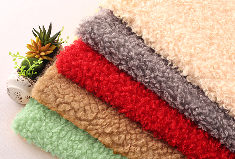 460gsm*160cm 卡拉卷，卷毛颗粒布料