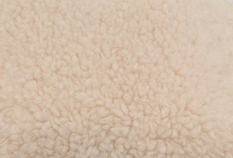 700mg*160cm 费尔岛羊绒卷毛颗粒布料 700mg*160cm 费尔岛羊绒卷毛颗粒布料