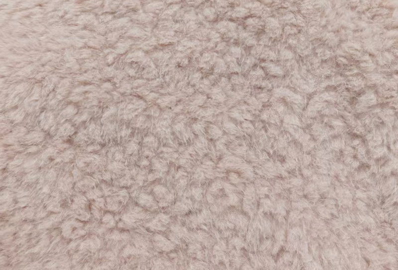 800g 165cm 云朵绒布料适用于帽子 800g 165cm 云朵绒布料适用于帽子