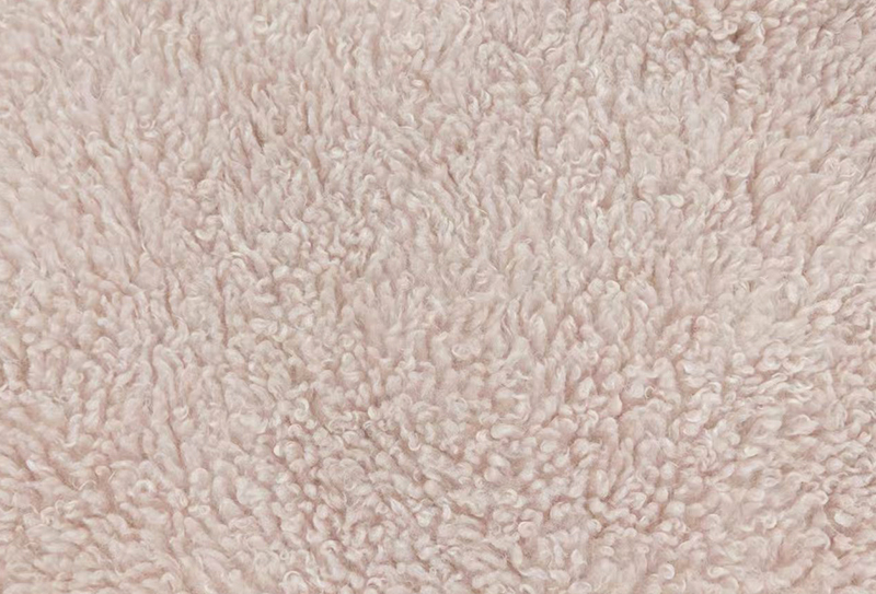 800mg/m² 165cm 卡拉羊绒布料适用于玩偶/座垫 800mg/m² 165cm 卡拉羊绒布料适用于玩偶/座垫