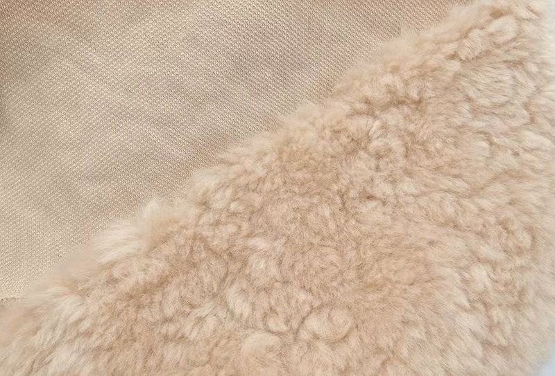 900mg*160cm 小云朵绒大颗粒毛绒布料适用于服装 900mg*160cm 小云朵绒大颗粒毛绒布料适用于服装