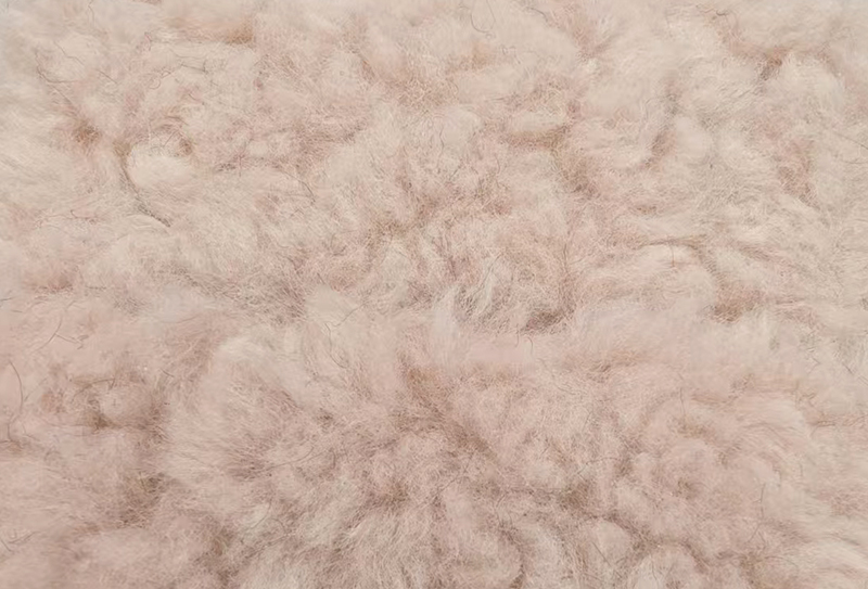 900mg*160cm 小云朵绒大颗粒毛绒布料适用于服装 900mg*160cm 小云朵绒大颗粒毛绒布料适用于服装