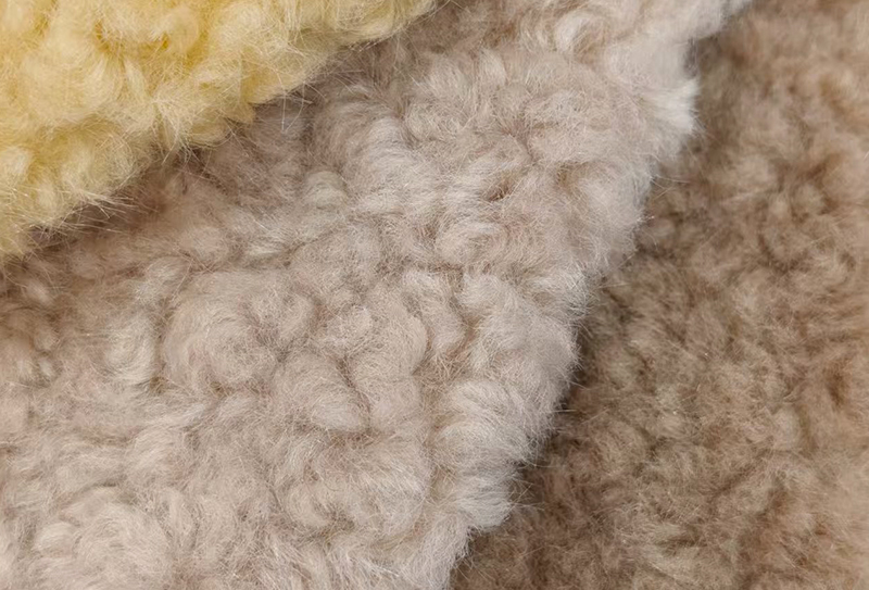 750mg*160cm 栀子朵大颗粒毛绒布料 750mg*160cm 栀子朵大颗粒毛绒布料