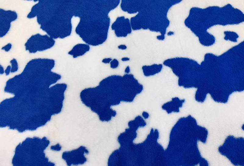 500mg*160cm 奶牛兔毛印花毛绒面料