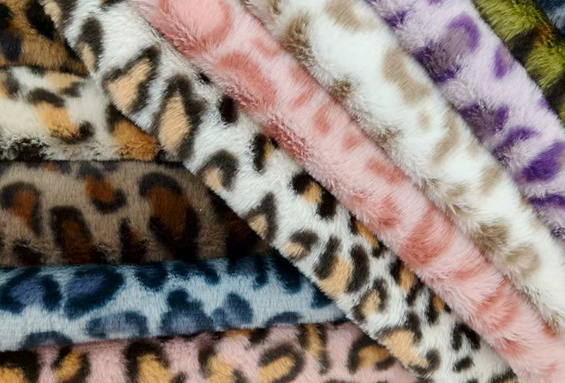 500mg 160cm 豹纹兔毛印花毛绒面料 500mg 160cm 豹纹兔毛印花毛绒面料