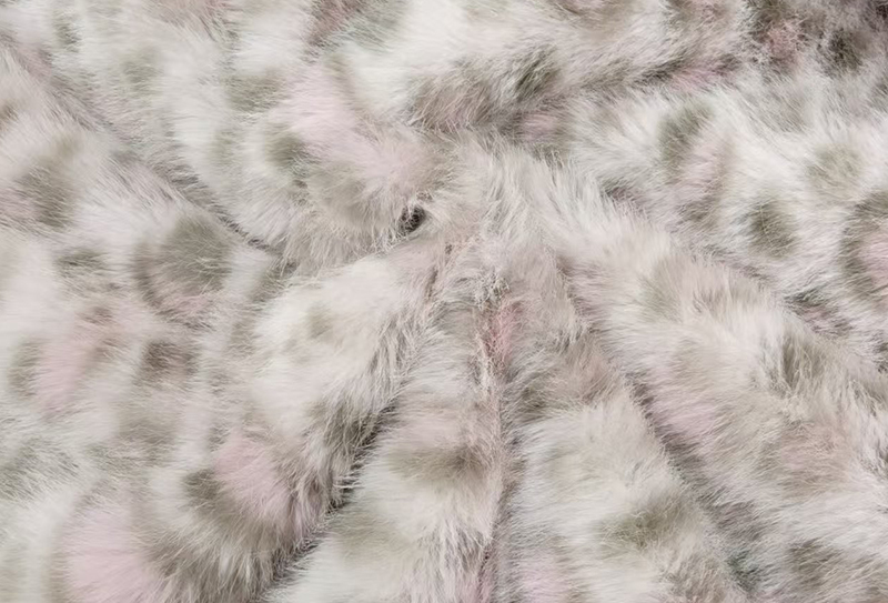 700mg*170cm 小金貂印花豹纹毛绒面料适用于包包/衣服 700mg*170cm 小金貂印花豹纹毛绒面料适用于包包/衣服