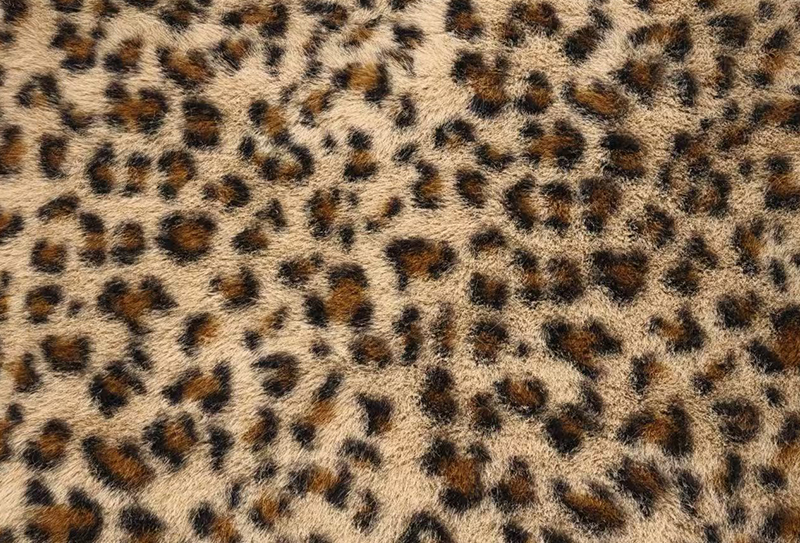 700mg*170cm 小金貂印花豹纹毛绒面料适用于包包/衣服 700mg*170cm 小金貂印花豹纹毛绒面料适用于包包/衣服