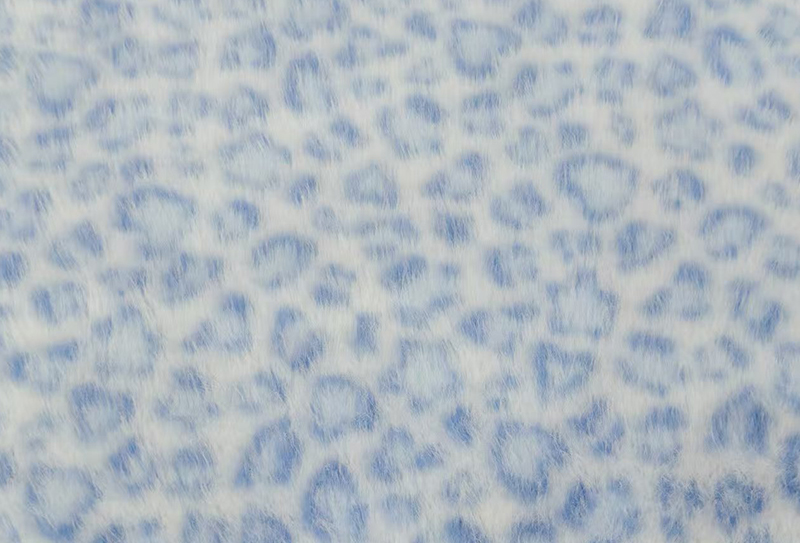700mg*170cm 小金貂印花豹纹毛绒面料适用于包包/衣服 700mg*170cm 小金貂印花豹纹毛绒面料适用于包包/衣服